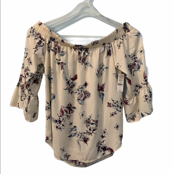 (NEW W/ TAG!) ARDENE WHITE FLOWER OFF-SHOULDER TOP - Picture 1 of 8